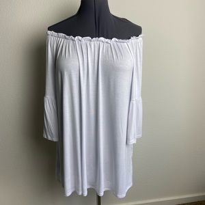By Together Small Scrunch Neck Off Shoulder White Belle Sleeve Blouse